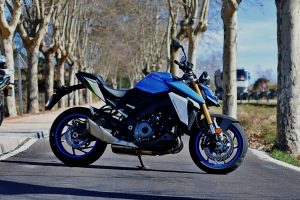 Suzuki-GSX-S-1000-Motos-Carbo (2)