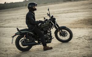 big_crop_macbor-rockster-flat-125-custom-2023-7