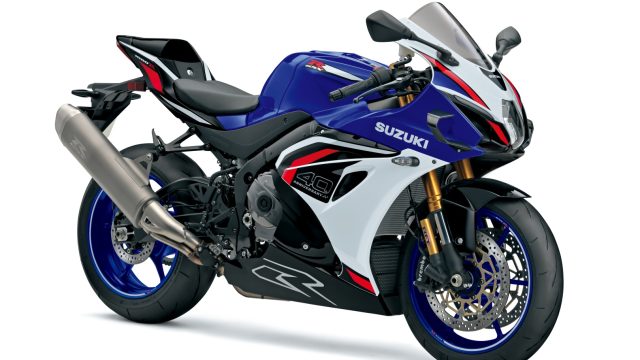 GSX-R1000R_C6F_diagonal_winglets